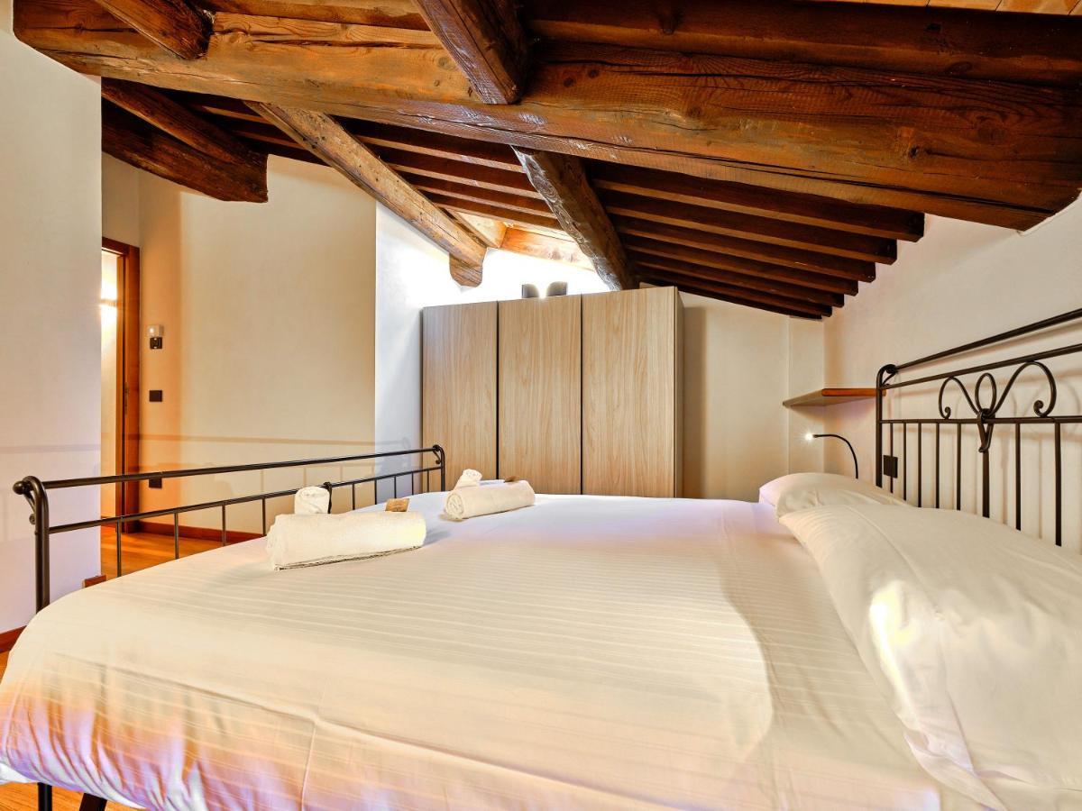 Apartmentsarena - Residenza Degli Scaligeri - Piazza Erbe 维罗纳 外观 照片